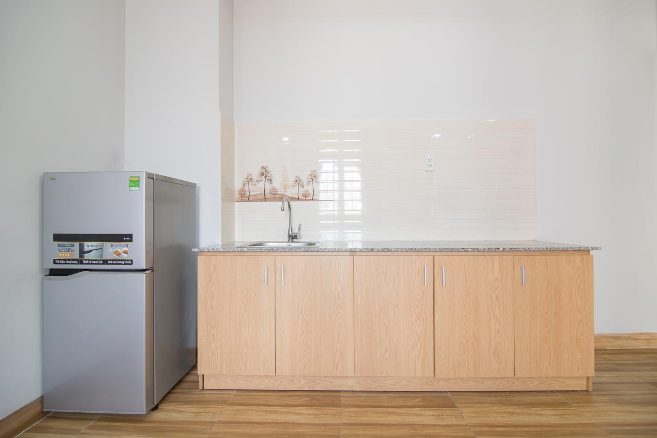 Reddoorz Premium Near E-Town Hotel Хошимин Екстериор снимка